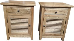 Oak Louvre Bedside Cabinet XW050